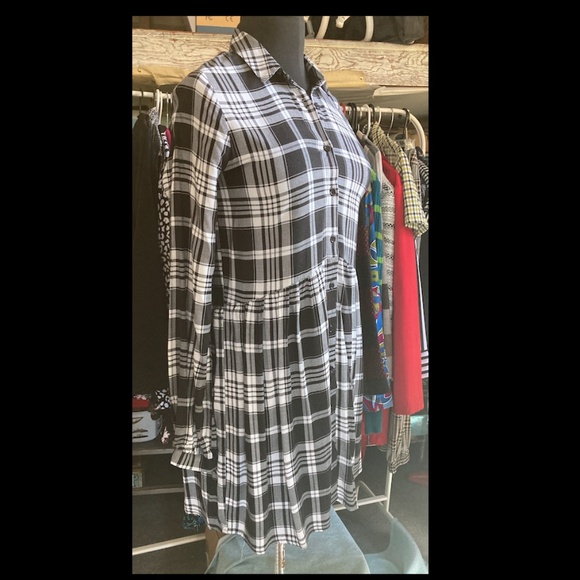 Plaid Button Up Shirt Dress - Picture 3 of 7